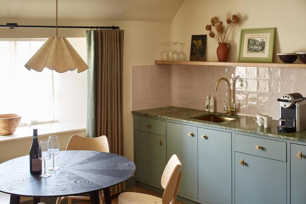 Dawn At The Sun Inn Felmersham, Our Signature Duplex Suite Sharnbrook 外观 照片