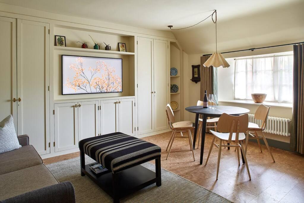 Dawn At The Sun Inn Felmersham, Our Signature Duplex Suite Sharnbrook 外观 照片
